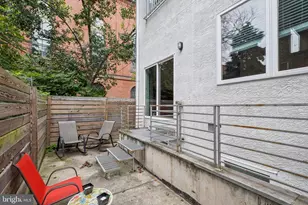 1516 Green St, Philadelphia, PA 19130 - Photo 23