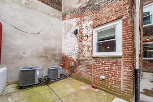 161 Brown St, Philadelphia, PA 19123 - Photo 39