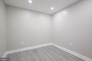 2524 N 28th St, Philadelphia, PA 19132 - Photo 17