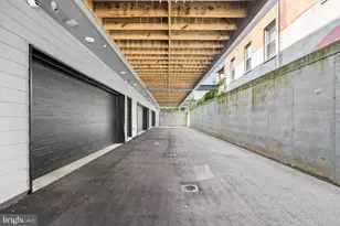 606 N 16th St, Philadelphia, PA 19130 - Photo 43