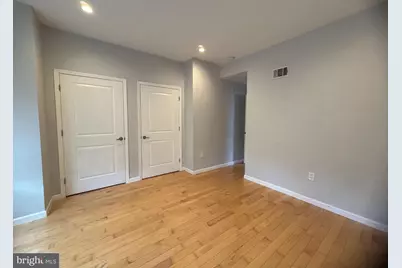 657 N 12th Street, Philadelphia, PA 19123 - Photo 11