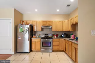 927 S 60th St, Philadelphia, PA 19143 - Photo 7