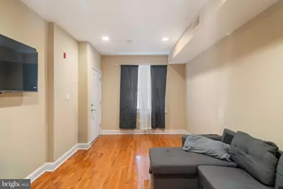 927 S 60th Street, Philadelphia, PA 19143 - Photo 15