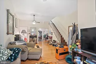 1537 S 13th St, Philadelphia, PA 19147 - Photo 9