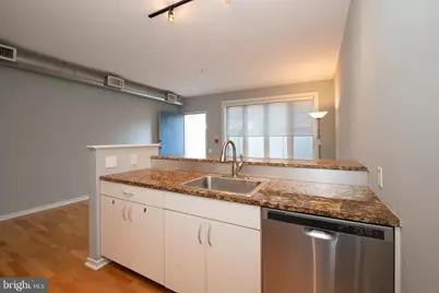 182 Gay Street #103, Philadelphia, PA 19128 - Photo 9