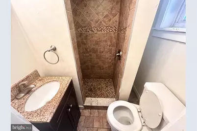 1819 W Oxford Street #4, Philadelphia, PA 19121 - Photo 9