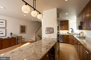 430 S 5th Street S, Philadelphia, PA 19147 - Photo 29