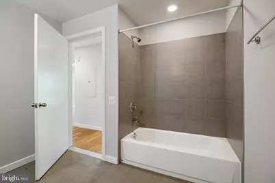 934 N 3rd Street #205, Philadelphia, PA 19123 - Photo 21