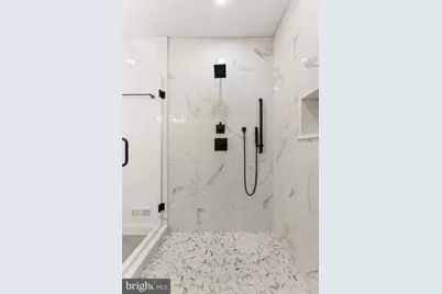 257 E Sharpnack Street, Philadelphia, PA 19119 - Photo 23