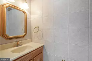 2533 S Lambert St, Philadelphia, PA 19145 - Photo 21