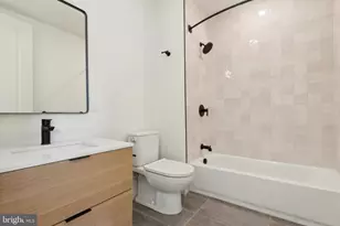 225 N 12th St, Philadelphia, PA 19107 - Photo 27