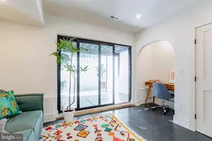 1714 Montrose St, Philadelphia, PA 19146 - Photo 9