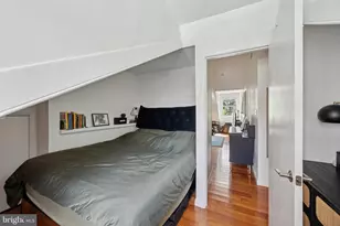 1021 Clinton St, Philadelphia, PA 19107 - Photo 15