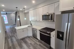 2442 Nicholas St, Philadelphia, PA 19121 - Photo 11