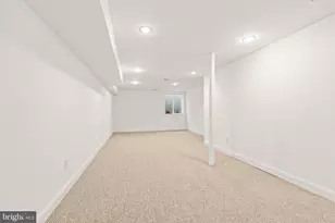 1011 S Dorrance St, Philadelphia, PA 19146 - Photo 15