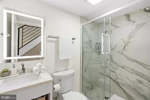 1124 E Dunton St, Philadelphia, PA 19123 - Photo 31