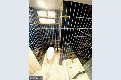 1324 Locust #429, Philadelphia, PA 19107 - Photo 13