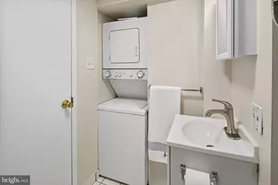 303 S 11th Street #9, Philadelphia, PA 19107 - Photo 17