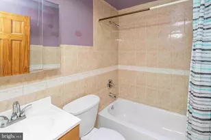 2162 Strahle St, Philadelphia, PA 19152 - Photo 11