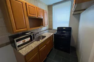 198 W Thelma St, Philadelphia, PA 19140 - Photo 9