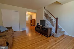 6019 N Warnock St, Philadelphia, PA 19141 - Photo 5