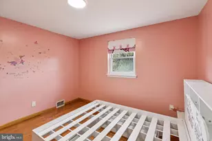 9782 Clark St, Philadelphia, PA 19115 - Photo 23