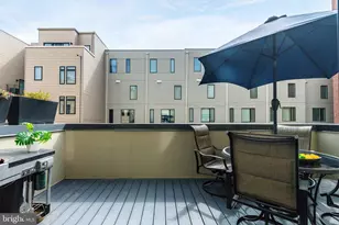 422 Fairmount Ave, Philadelphia, PA 19123 - Photo 13