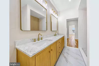 2316 E Hazzard Street, Philadelphia, PA 19125 - Photo 19