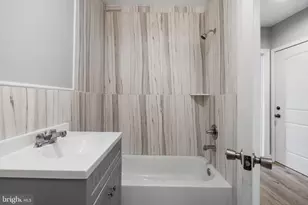 3261 N 13th St, Philadelphia, PA 19140 - Photo 25