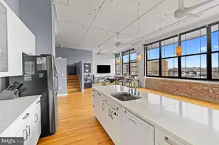 314 N 12th St, Philadelphia, PA 19107 - Photo 3