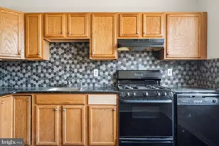 1805 W Montgomery Ave, Philadelphia, PA 19121 - Photo 9