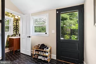 225 E Gravers Ln, Philadelphia, PA 19118 - Photo 11