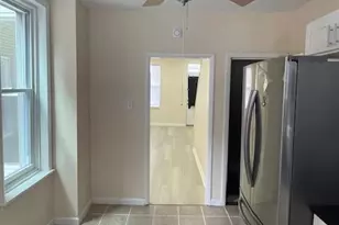 5337 Hedge St, Philadelphia, PA 19124 - Photo 9