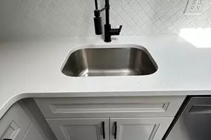 218 E Wildey St, Philadelphia, PA 19125 - Photo 15