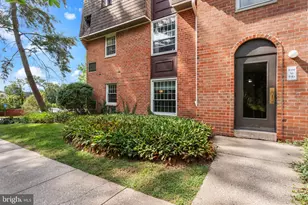 4000 Gypsy Ln, Philadelphia, PA 19129 - Photo 1