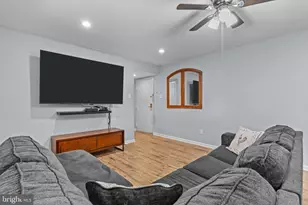 4000 Gypsy Ln, Philadelphia, PA 19129 - Photo 5