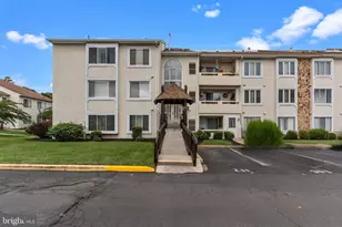 75 Bonnie Gellman Ct, Philadelphia, PA 19114 - Photo 3