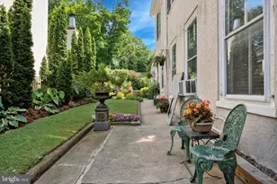 116 E Chestnut Hill Ave, Philadelphia, PA 19118 - Photo 29