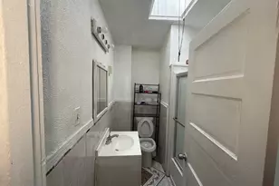 5230 N Warnock St, Philadelphia, PA 19141 - Photo 7