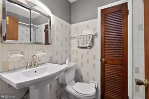 603 Green Ln, Philadelphia, PA 19128 - Photo 13