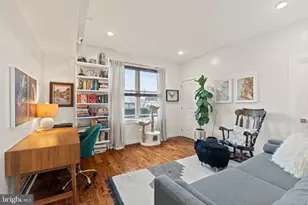 2015 S Hutchinson St, Philadelphia, PA 19148 - Photo 11