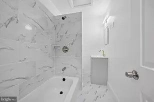 2515 S 68th St, Philadelphia, PA 19142 - Photo 7