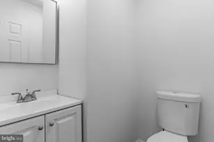 1119 E Hewson St, Philadelphia, PA 19125 - Photo 17