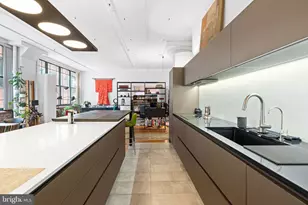 314 N 12th St, Philadelphia, PA 19107 - Photo 19