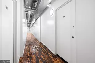 314 N 12th St, Philadelphia, PA 19107 - Photo 39