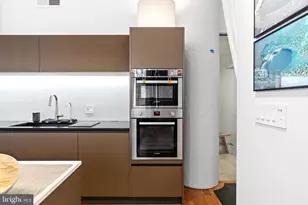 314 N 12th St, Philadelphia, PA 19107 - Photo 21