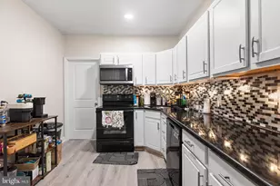 2021 N 16th St, Philadelphia, PA 19121 - Photo 5