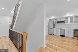 202 Spruce St, Philadelphia, PA 19106 - Photo 37