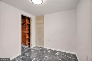 2882 Emerald St, Philadelphia, PA 19134 - Photo 11