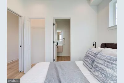 1540 S Myrtlewood Street, Philadelphia, PA 19146 - Photo 11